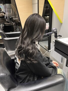 エイトヘアー(8 HAIR) ダークグレー