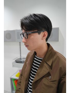 イル 天神西通り店(ill) センターパート　　福岡/天神