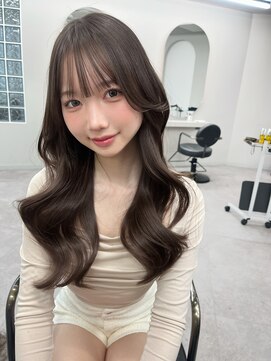 リッカ(LICCA) (licca内堀) ゆるく巻いても可愛い♪トレンドレイヤーカット