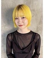 ヘルベチカ・ヘア(Helvetica hair)&nbsp;切りっぱなしボブ/ミニボブ/イエローカラー/ルーツカラー