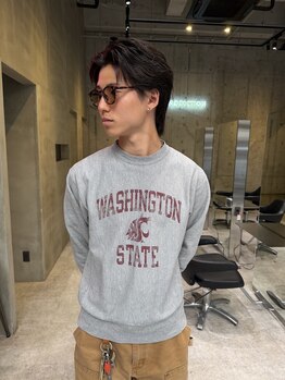 アディクション(ADDICTION)の写真/朝の寝癖や浮きグセに◎メンズカット×ダウンパーマで根元から扱いやすく！ノーセットでもキマる☆