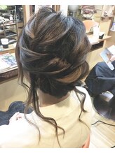 キキ 美容室(KIKI) パーティヘアアレンジ★