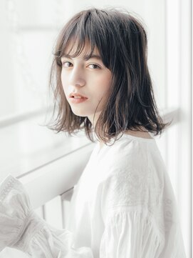 フィルムス 田町芝浦(FILMS) 黒髪/クラゲヘアー/オリーブグレー/小顔/ココアベージュ/田町