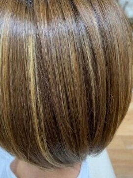 グラードステラ(grado stella) ショートボブ