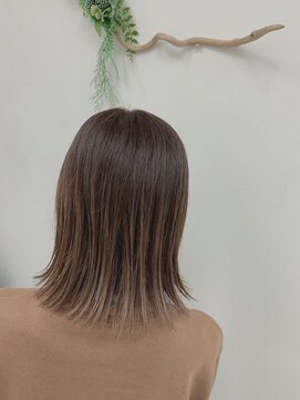 ピカソ こあら店 外ハネロブ