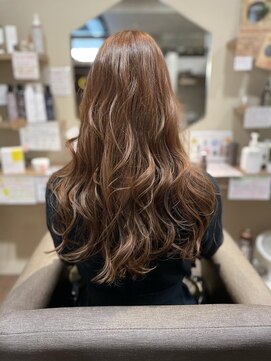 カプロアシヤ(Capullo.Ashiya) ロングレイヤースタイル