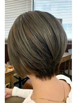 グリー ヘアープロデュース(Gree hair produce) 【Gree吉野】ミセスショート