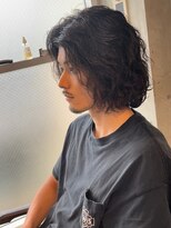 ラヴィズムバイフィフス(LUVISM by fifth) 波巻きスパイラルパーマツイストスパイラルパーマセンターパート