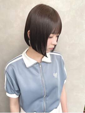 ロイ(Roi) ◎大人可愛い 丸みショートボブ  前髪あり　ミニボブ20代30代