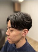 ナチュラルパーマセンターパート