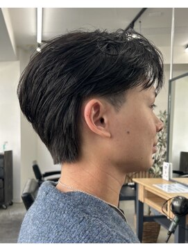 フイ 新宿3丁目(Hui) スパイキーショート/シャドウパーマ/韓国マッシュ/men's