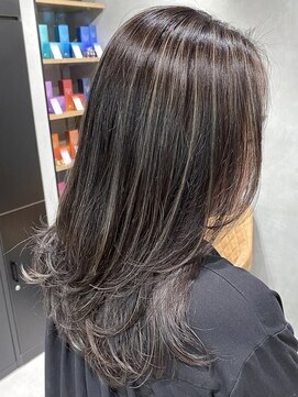 シャルムバイケンジ(Charm.by KENJE) 暗めカラーグランマッシュデザインカラー髪質改善20代30代有楽町