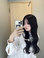 アム 表参道(am)&nbsp;小顔薄めバンググレージュレイヤーロング前髪パーマ黒髪