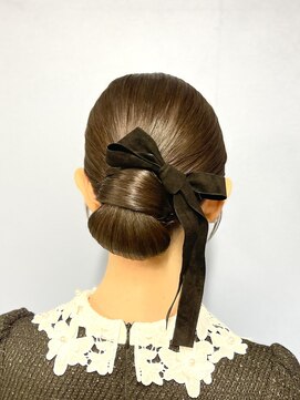 ヒュミ(hymy) 結婚式参列に♪/お呼ばれヘア/おとなっぽヘア/ゆるふあ/シニヨン