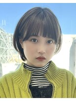 アフロート ルヴア(AFLOAT RUVUA)&nbsp;〔岩田莉奈〕40代50代お洒落な白髪染ショートボブ新宿ケアカラー