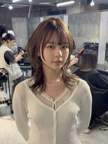 メゾン(Maison)&nbsp;小顔ハッシュレイヤーカット透明感グレージュ