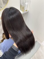 ムウ(Mu.)&nbsp;広がりを抑える自然な縮毛矯正