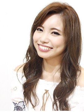 ラ メール ヘア デザイン(La mer HAIR DESIGN) **Lamer**ふんわり大人カール