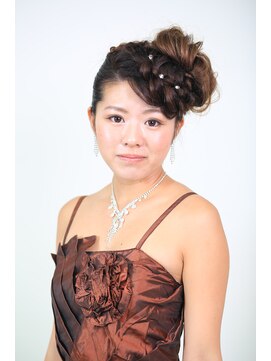 ソーホー ニューヨーク シズオカ(SOHO newyork SHIZUOKA) 編み込みイベントアップ