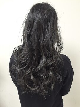 ビートヘアー 彦根イオンタウン店(BEET HAIR) 外国人風プラチナアッシュ【BEET イオンタウン彦根店】