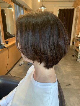 ティアラ 桜木町(TIARA) 大人美人ショートボブ