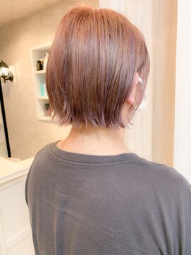 キャアリー(Caary) 福山市イルミナカラーピンク人気caary切りっぱなし外ハネボブ