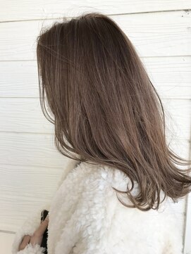 イーストハムヘッドショップ(EAST HAM head shop) 外ハネミディアム/くすみブラウン