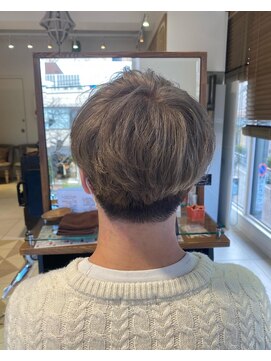 リボーン ビューティー リゾート 松戸店(re-born Beauty Resort) アッシュブラックベリーショートウルフカルマパーマ