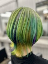 アドラ(ADLLA) ホワイトシルバーとグラデーションデザインカラー！