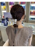 紐ヘアアレンジ