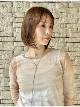 シーア(ciia) 抜け感大人ボブ