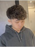 スペインカールフェードカット前下がりマッシュ刈り上げマッシュ