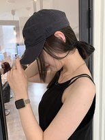 ユニコ(unico)&nbsp;透け感オリーブグレージュ/レイヤーカット