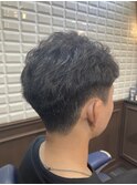 きめすぎない自然な癖毛感パーマスタイル