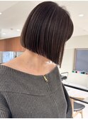 ハイライト白髪ぼかしダブルカラーインナーカラーショートボブ