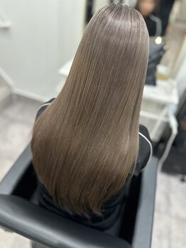 アポロ(Apollo)の写真/各種髪質改善トリートメントが大人気！ブリーチをしてもダメージが気にならないうるツヤ髪に＊