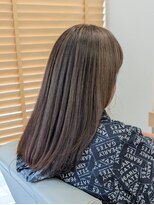 エムプラス(m+) カットカラーハイライト