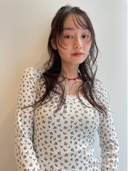 ライフスタイルに寄り添ったヘアの提案、シンプルなデザインに‘今’っぽさをプラス♪