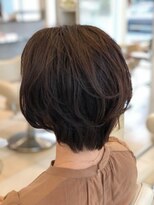 ミーティア バイ クアトロ(Meteor By QUATRO)&nbsp;【QUATRO戸塚立場】大人可愛い前下がりショート　安田和正