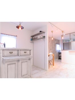 【姪浜駅南口 徒歩2分】女性スタイリストのみの"隠れ家的"プライベートsalon◇髪質改善でいつまでも綺麗に!