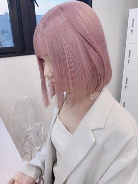 リンドトウキョウ ウメダ(LINDO TOKYO) R21_ミディアムボブ×ホワイトピンク/Wカラー/艶カラー