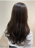 柔らかウェーブ×アッシュブラウン