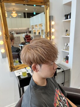 コワファースト  させぼ五番街店(COIFF1RST) マッシュ×ミルクティーベージュ☆