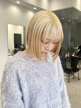 イリ(iLi) 【iLi】ブロンド/ボブ