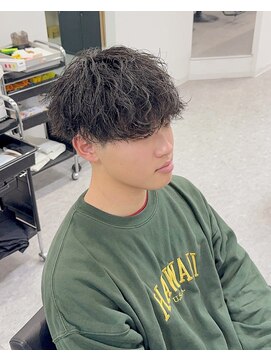 ブライト(BRIGHT) マッシュシャドウパーマ