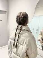 ジェム(GEM)&nbsp;【hinana】寒色ベージュカラー