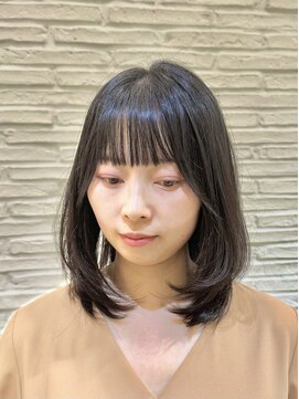エイミーバイアフロート(amie  by afloat) 顔まわりレイヤー×ナチュラル内巻きボブ.