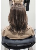 スモーキーベージュカラー
