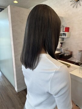 シェリッシュ ノース(Sheriche North) 透明感◎ダークグレージュ