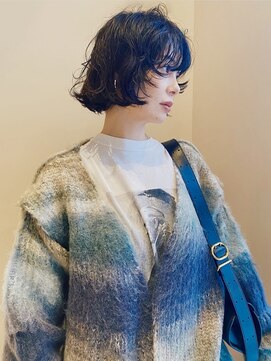 アルシュ 南堀江(ARCHE) 黒髪ボブパーマ